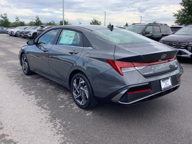 new 2025 Hyundai Elantra car, priced at $28,625