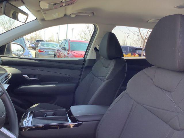 new 2026 Hyundai TUCSON Hybrid car, priced at $36,555