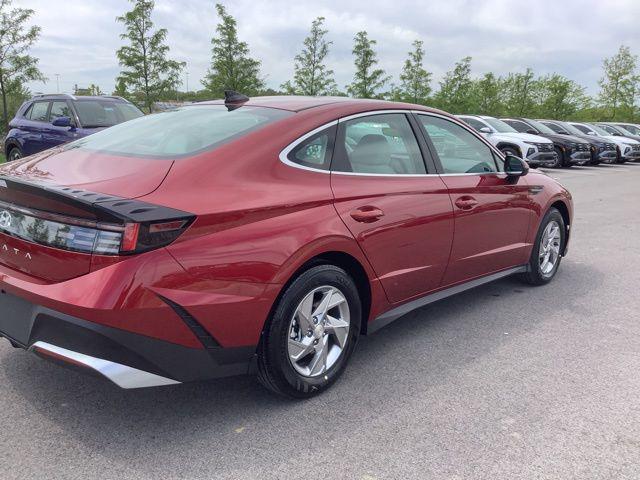 new 2025 Hyundai Sonata car, priced at $27,050