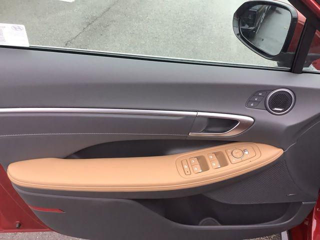 new 2026 Hyundai Sonata Hybrid car, priced at $40,400