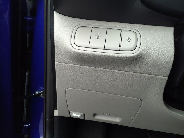 new 2026 Hyundai Venue car, priced at $25,125