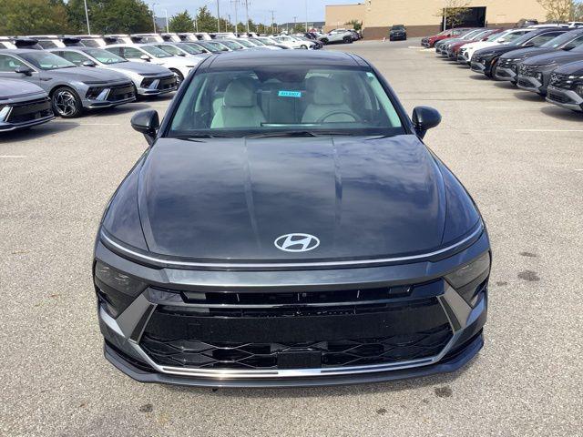 new 2026 Hyundai Sonata Hybrid car, priced at $34,095