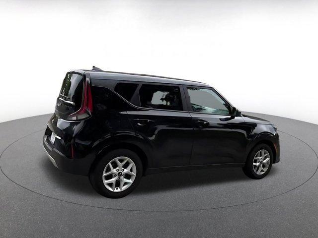 used 2025 Kia Soul car, priced at $17,125