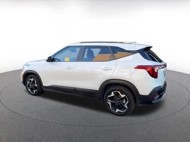 used 2025 Kia Seltos car, priced at $20,272