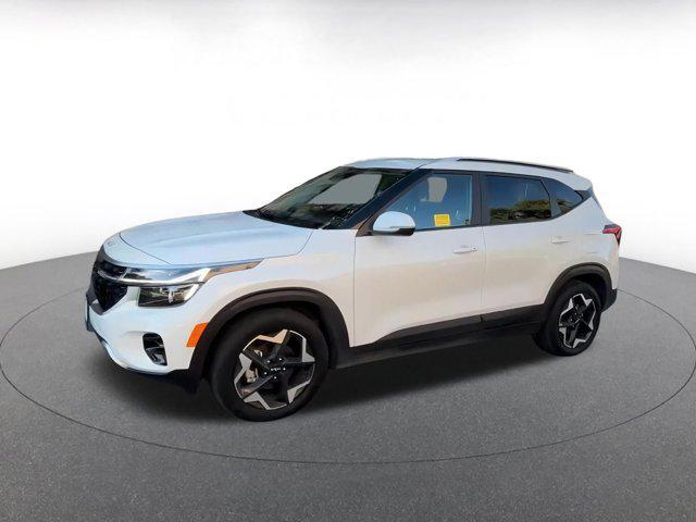 used 2025 Kia Seltos car, priced at $20,272