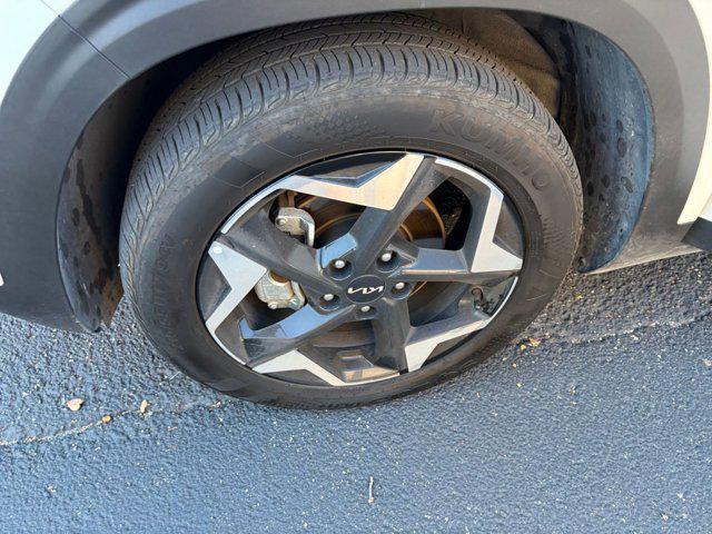 used 2025 Kia Seltos car, priced at $20,272