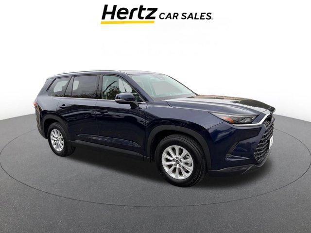 used 2025 Toyota Highlander car, priced at $42,400