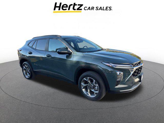 used 2025 Chevrolet Trax car, priced at $19,170