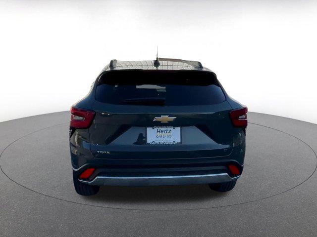 used 2025 Chevrolet Trax car, priced at $19,567