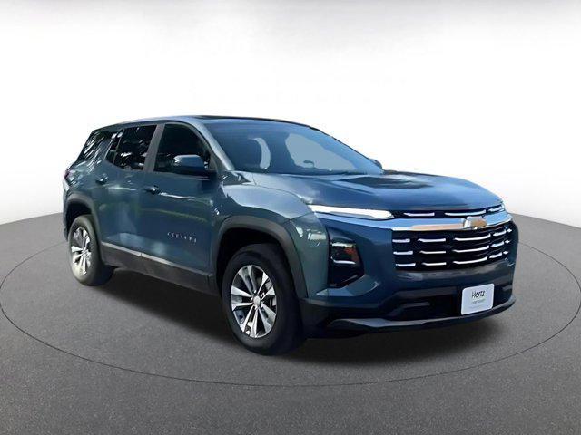 used 2025 Chevrolet Equinox car, priced at $26,000