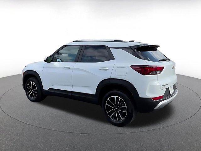 used 2025 Chevrolet TrailBlazer car, priced at $22,446