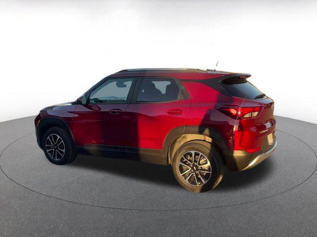 used 2025 Chevrolet TrailBlazer car, priced at $20,694
