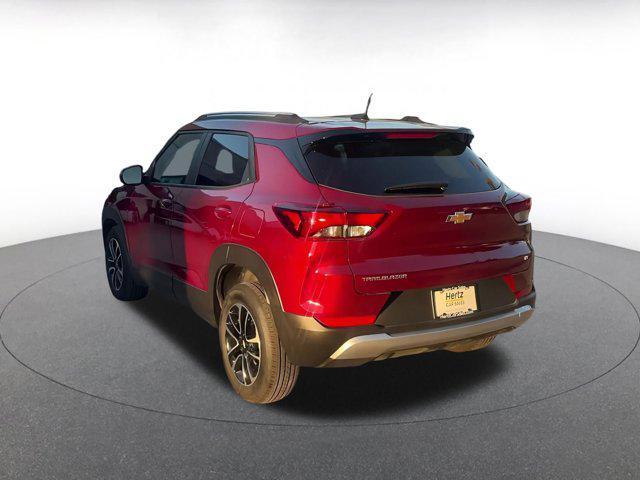 used 2025 Chevrolet TrailBlazer car, priced at $20,694