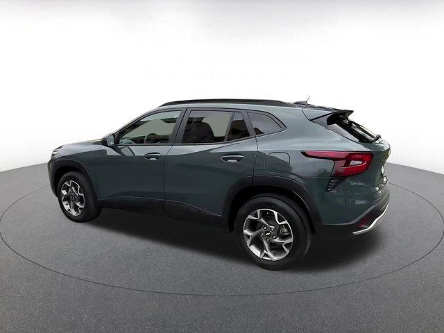 used 2025 Chevrolet Trax car, priced at $20,189