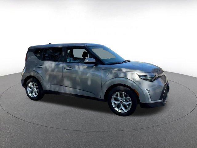 used 2025 Kia Soul car, priced at $17,558