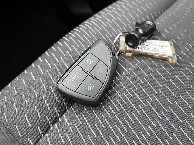 used 2025 Chevrolet Equinox car, priced at $26,200