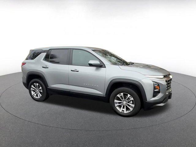 used 2025 Chevrolet Equinox car, priced at $26,200