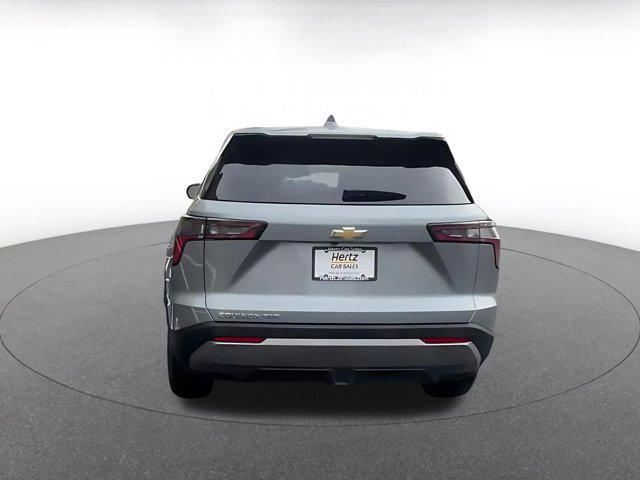 used 2025 Chevrolet Equinox car, priced at $26,200