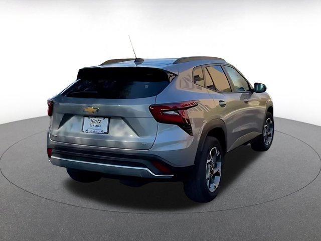 used 2025 Chevrolet Trax car, priced at $20,374