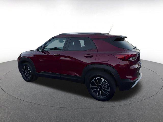 used 2025 Chevrolet TrailBlazer car, priced at $20,801