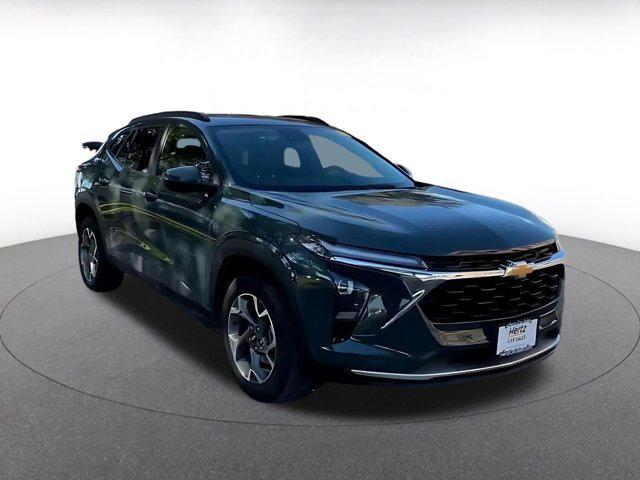 used 2025 Chevrolet Trax car, priced at $19,920