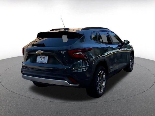 used 2025 Chevrolet Trax car, priced at $19,920