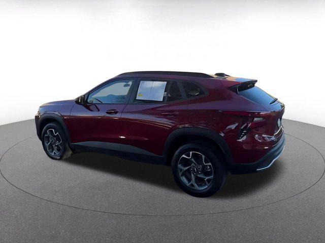 used 2025 Chevrolet Trax car, priced at $20,886