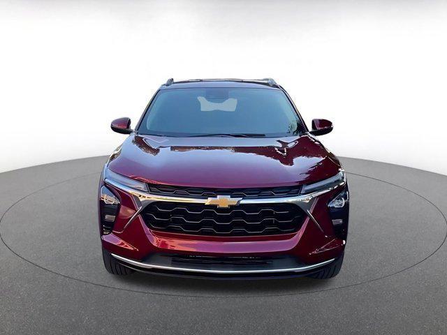 used 2025 Chevrolet Trax car, priced at $20,886