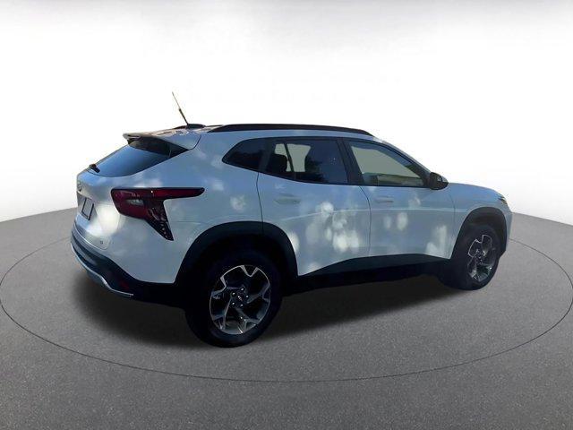 used 2025 Chevrolet Trax car, priced at $20,597