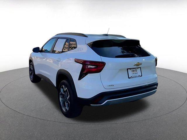 used 2025 Chevrolet Trax car, priced at $20,689
