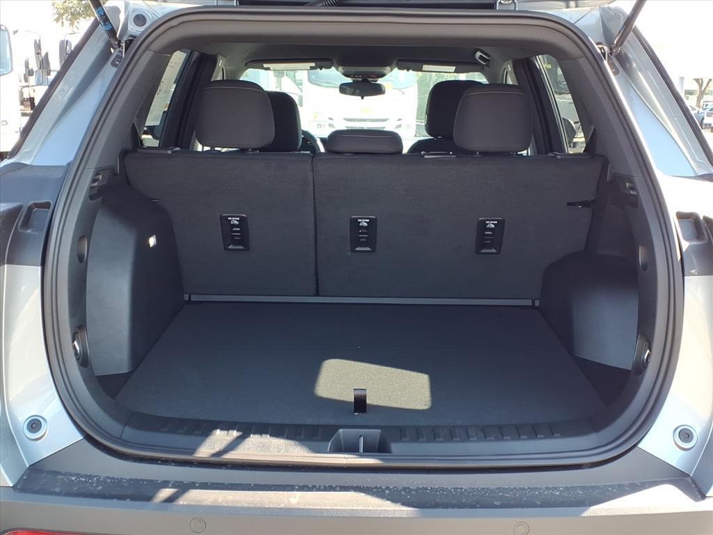 new 2026 Chevrolet Equinox car, priced at $31,840