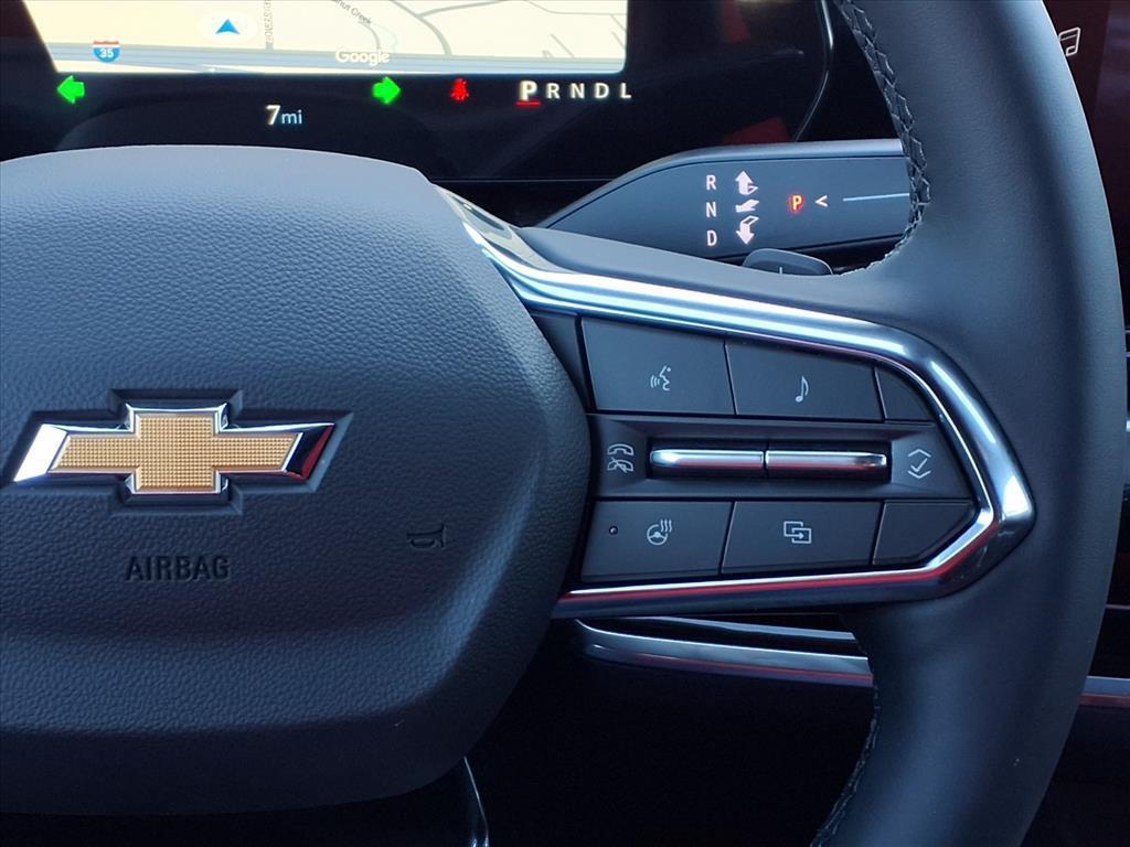 new 2026 Chevrolet Equinox car, priced at $28,393