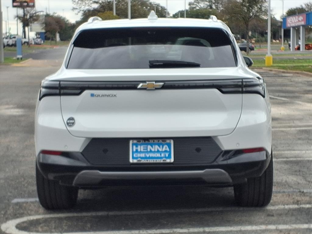 new 2026 Chevrolet Equinox EV car, priced at $39,087