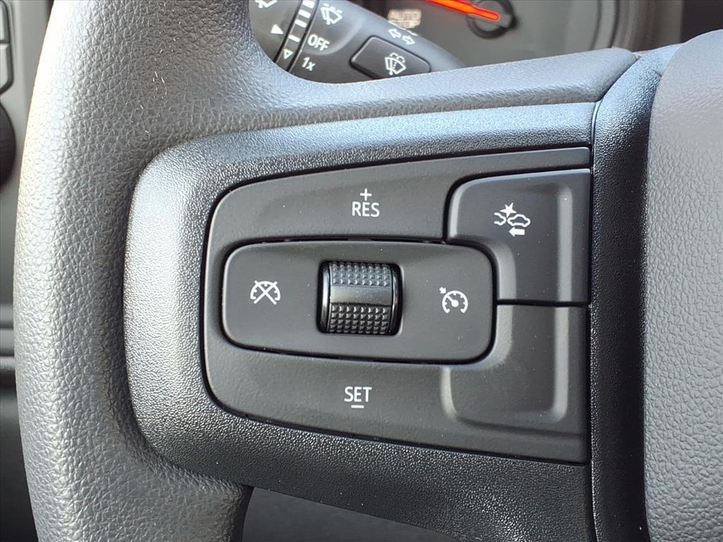 new 2026 Chevrolet Silverado 1500 car, priced at $33,995