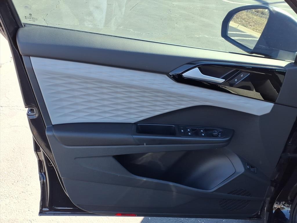 used 2023 Volkswagen Taos car, priced at $18,895