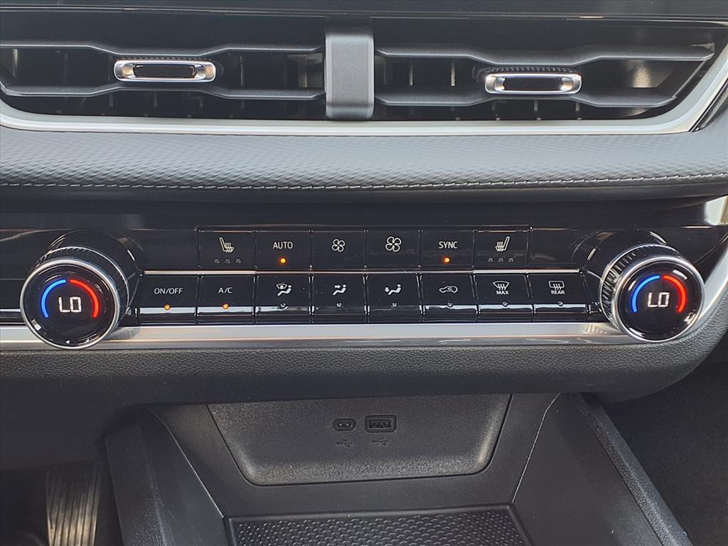 new 2026 Chevrolet Equinox car, priced at $31,267