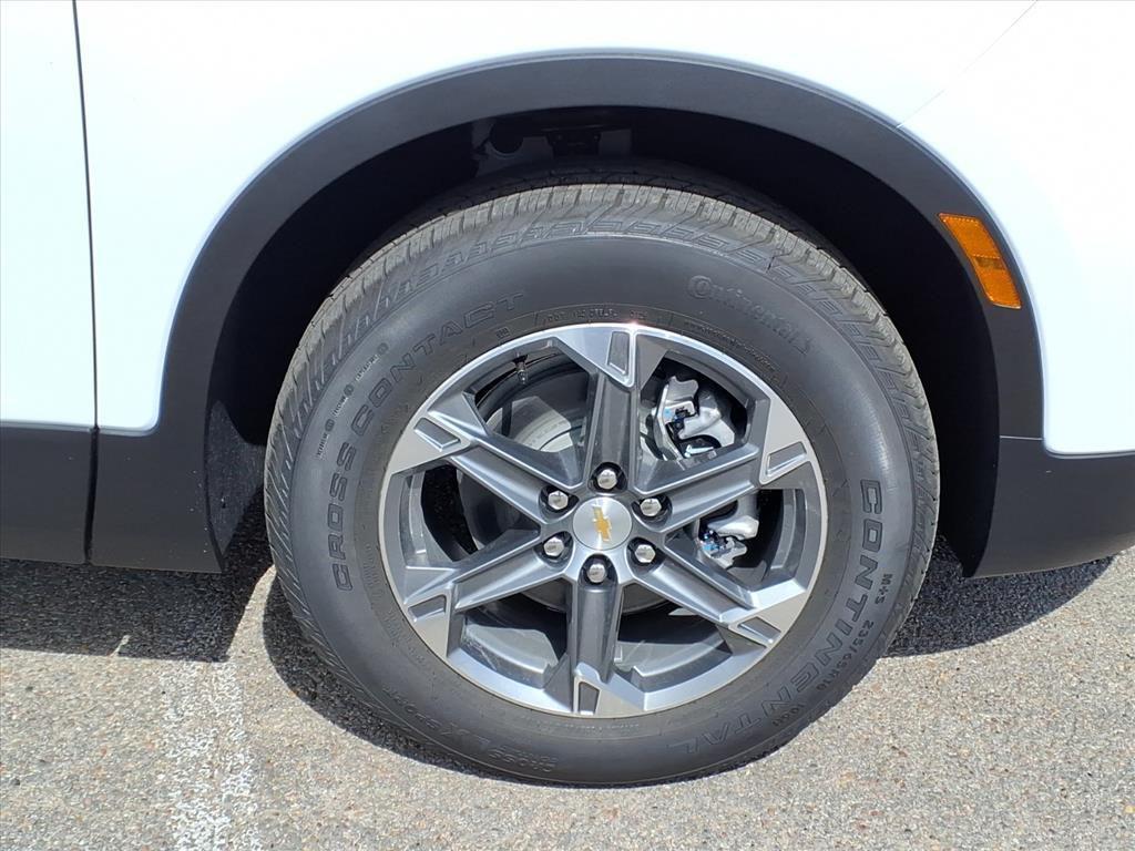 new 2026 Chevrolet Blazer car, priced at $32,800