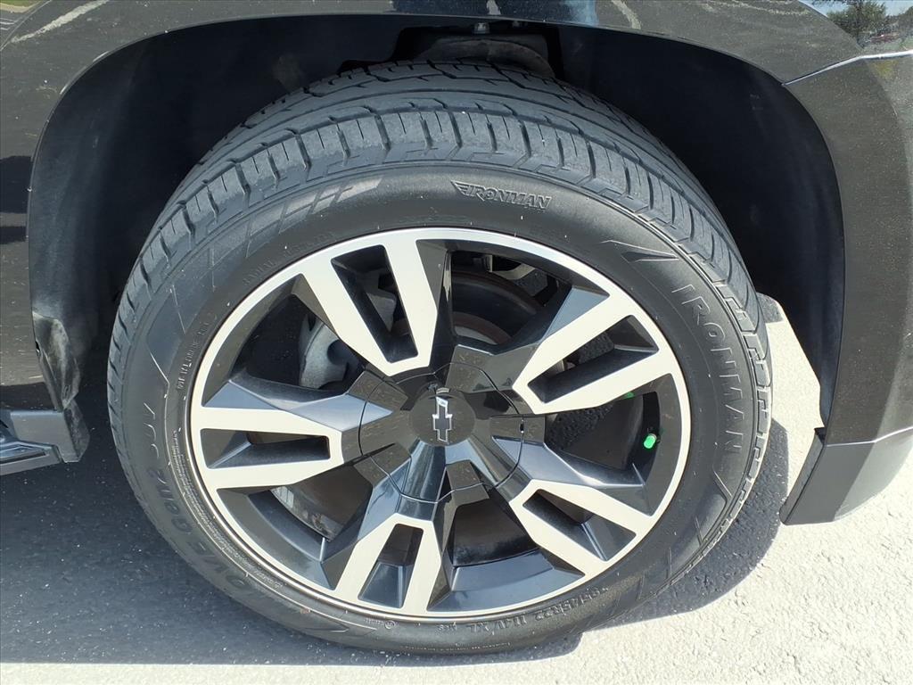 used 2019 Chevrolet Suburban car, priced at $33,220