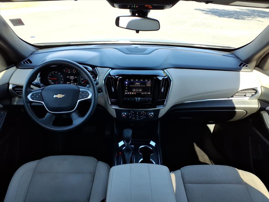 used 2023 Chevrolet Traverse car, priced at $25,795