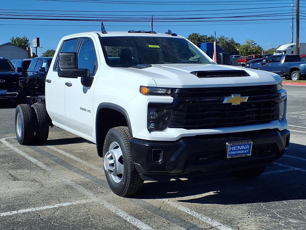 new 2026 Chevrolet Silverado 3500 car, priced at $49,760
