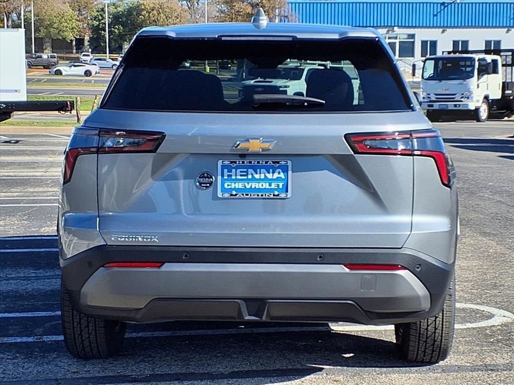 new 2026 Chevrolet Equinox car, priced at $29,309