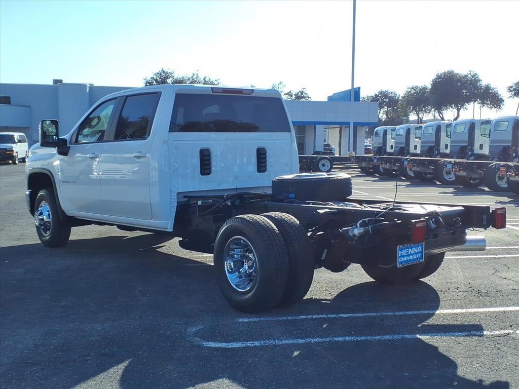 new 2026 Chevrolet Silverado 3500 car, priced at $63,441