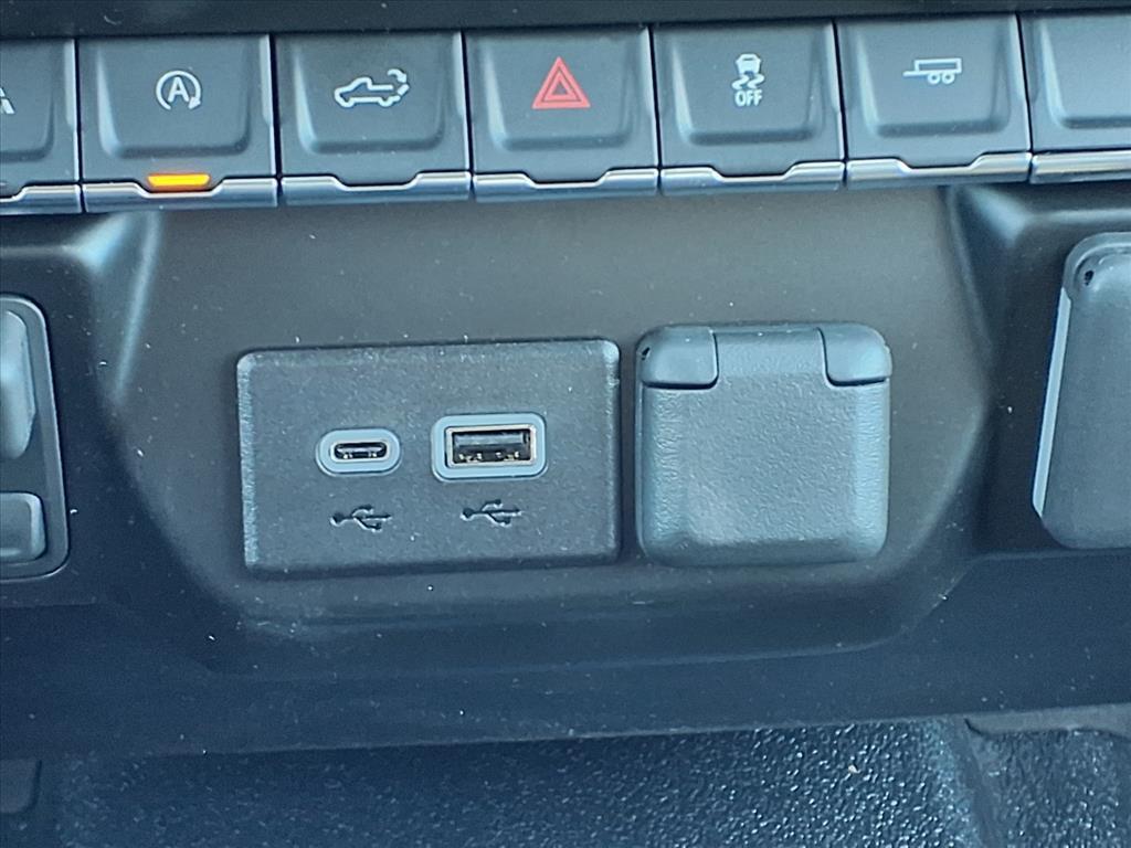 new 2026 Chevrolet Silverado 1500 car, priced at $40,180