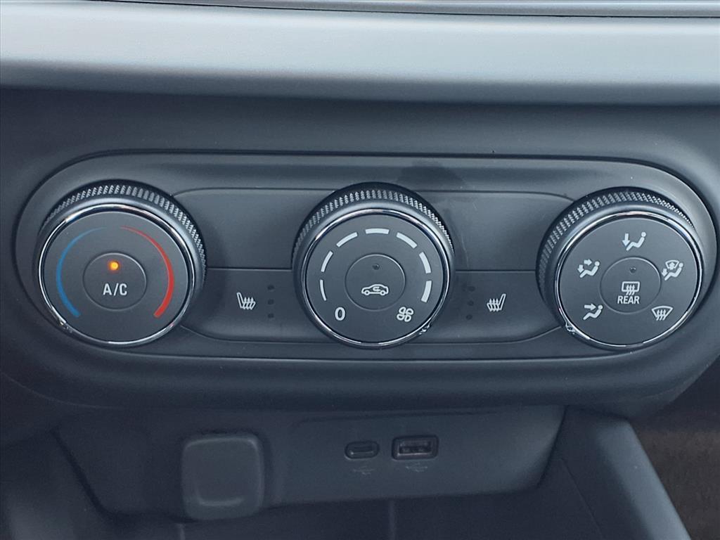 new 2026 Chevrolet Trax car, priced at $25,489