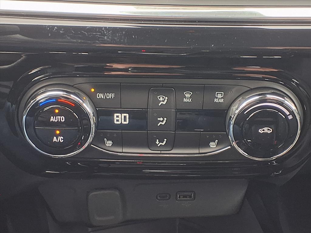 new 2026 Chevrolet Trax car, priced at $25,114