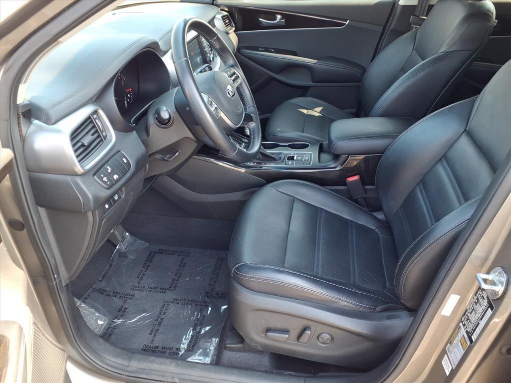 used 2019 Kia Sorento car, priced at $16,209