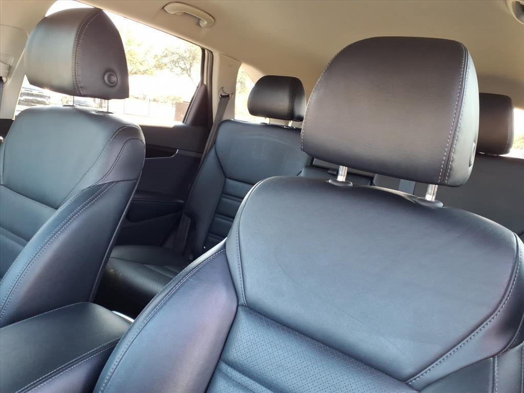 used 2019 Kia Sorento car, priced at $16,209