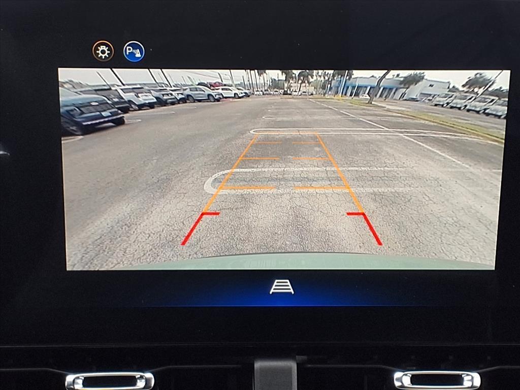 new 2026 Chevrolet Equinox car, priced at $30,267