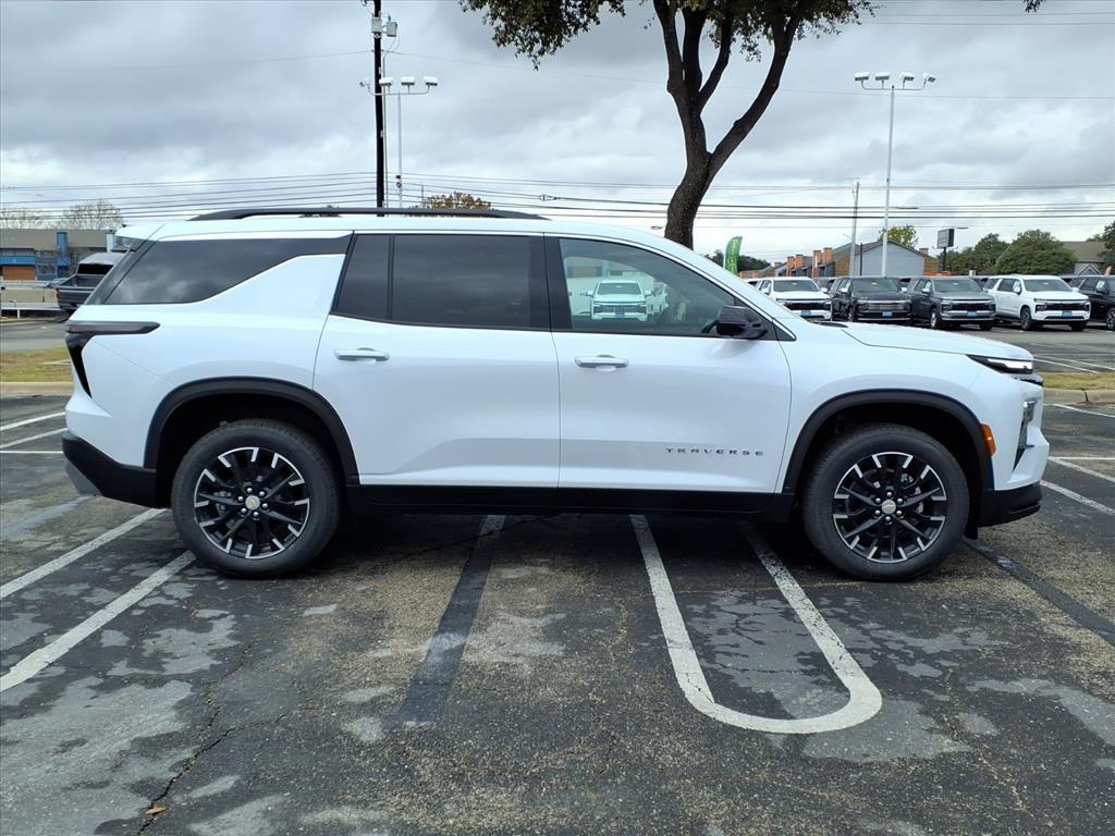 new 2026 Chevrolet Traverse car, priced at $47,286