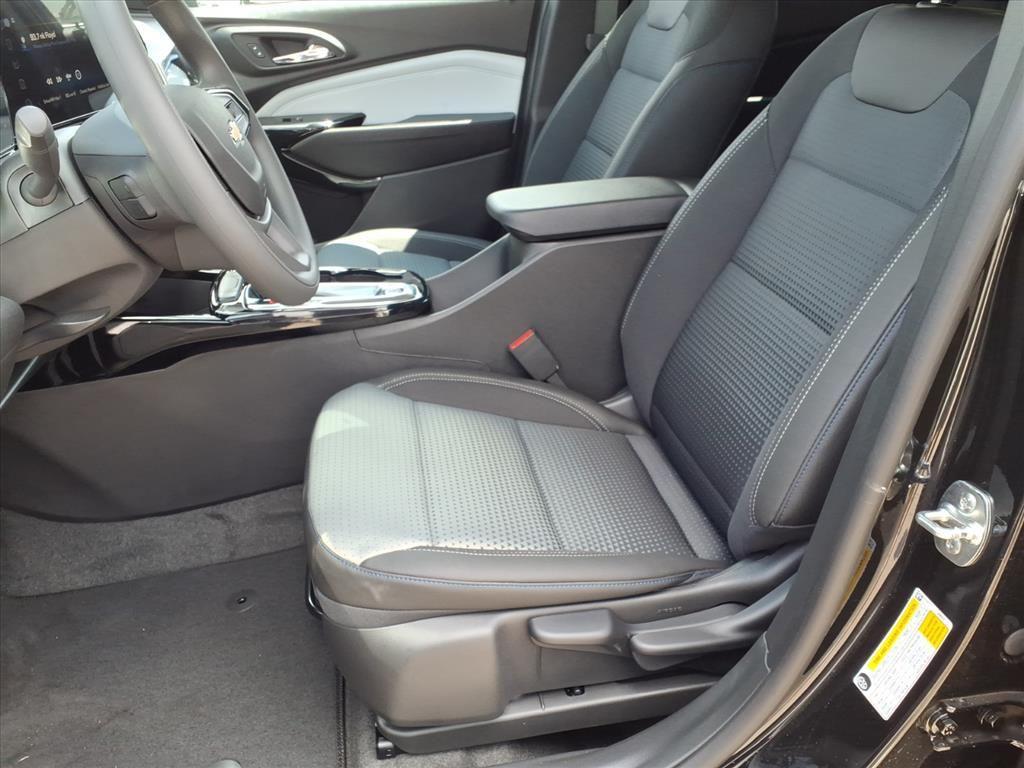 new 2026 Chevrolet Trax car, priced at $23,895